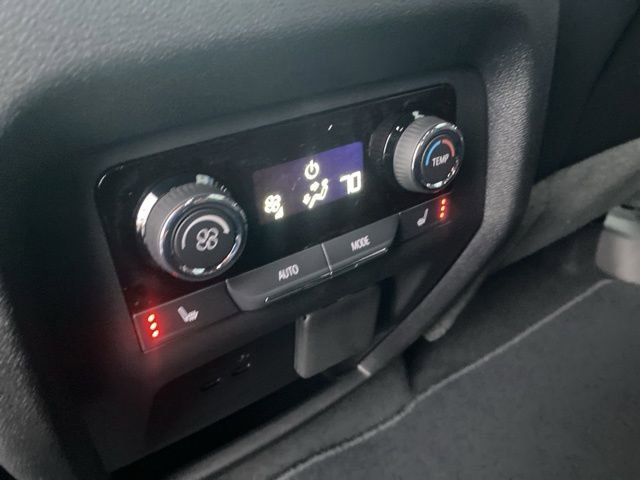 New 2026 Chevrolet Traverse RS image 27