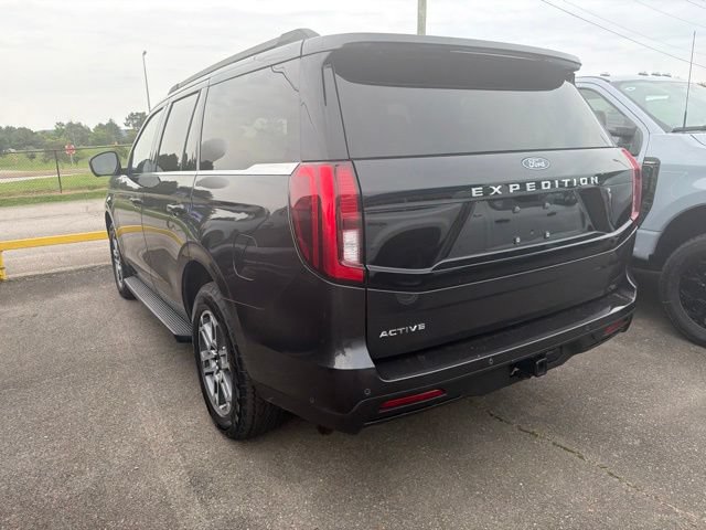 Used 2025 Ford Expedition Active AWD/4WD image 15