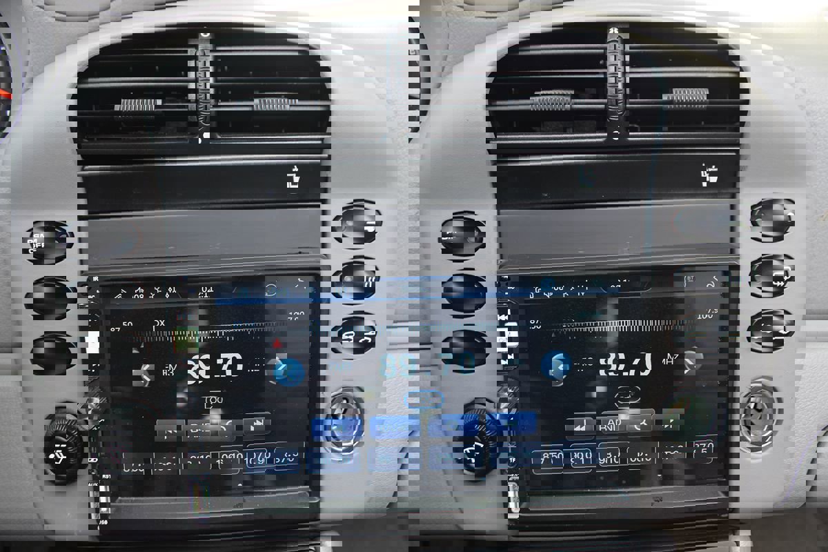 Used 2003 Porsche 911 Cabriolet image 19