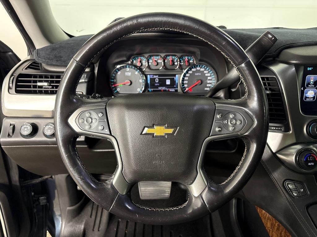 Used 2019 Chevrolet Suburban Premier AWD/4WD image 17