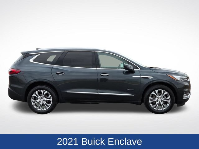 Used 2021 Buick Enclave Avenir w/ Avenir Technology Package AWD/4WD image 2