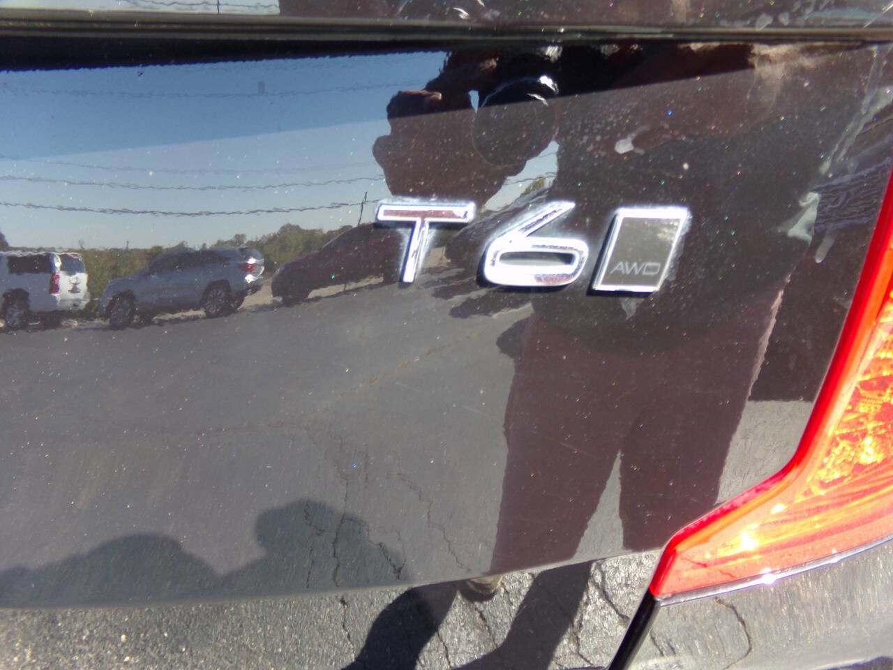 Used 2016 Volvo XC90 T6 Momentum w/ Momentum Plus Package image 43