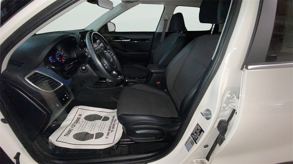 Used 2023 Kia Seltos S w/ Navigation Package image 22