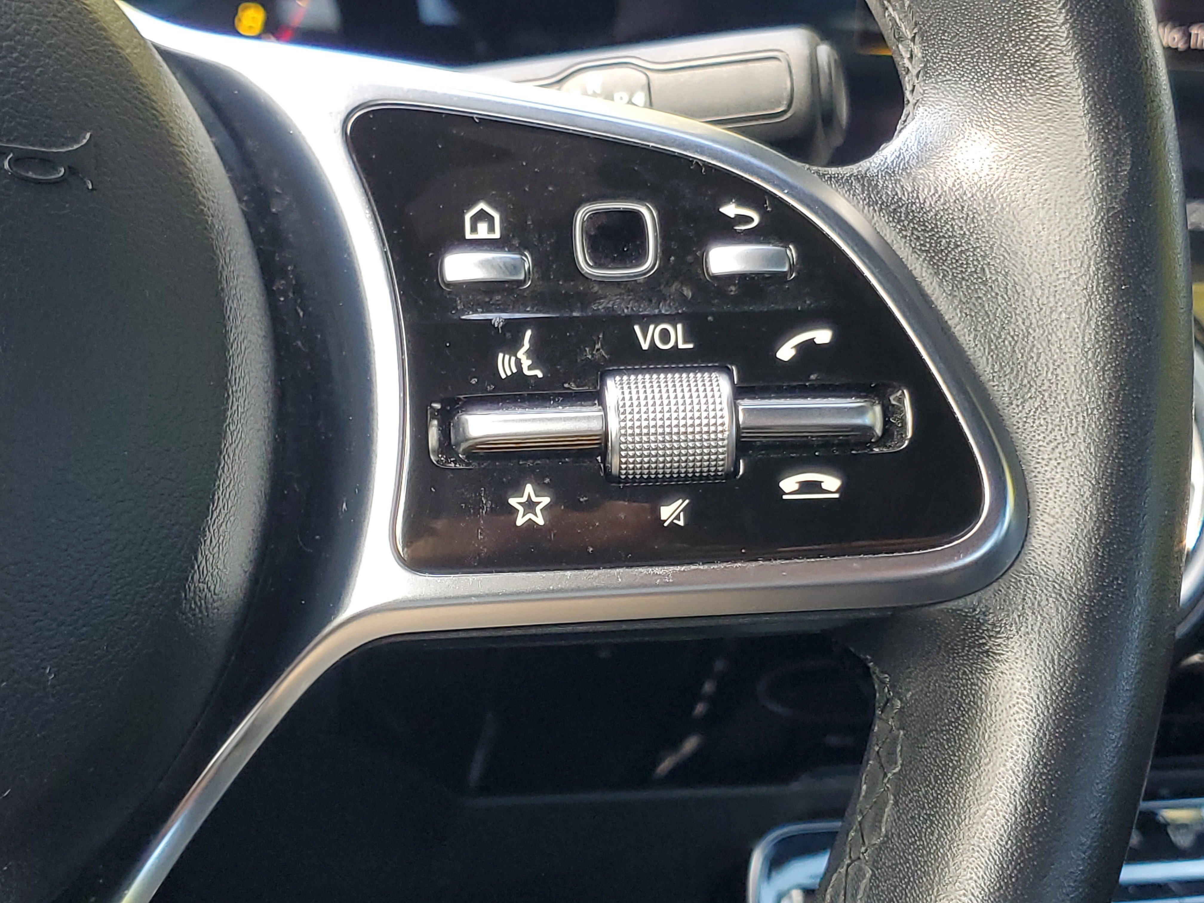 Used 2023 Mercedes-Benz CLA 250 w/ Premium Package image 20