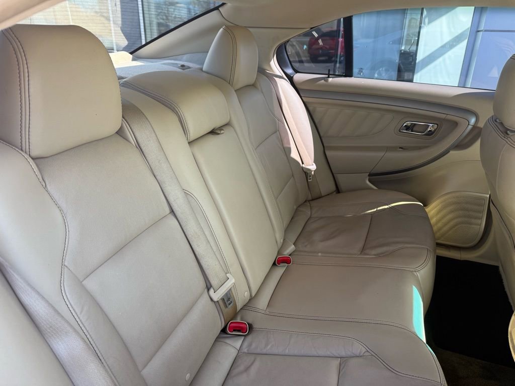 Used 2016 Ford Taurus SEL w/ Equipment Group 201A image 24