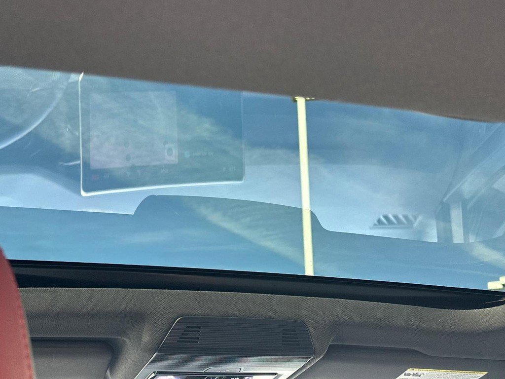 Used 2025 Volkswagen GTI SE FWD image 12