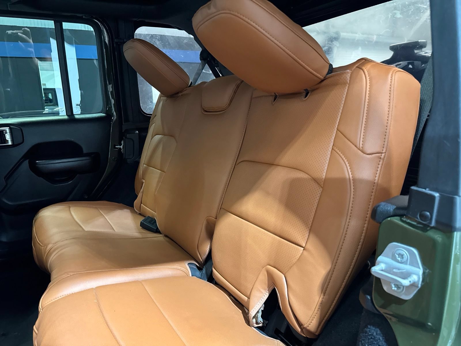 Used 2021 Jeep Wrangler Unlimited Rubicon AWD/4WD image 23