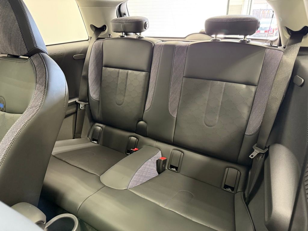 Used 2025 MINI Cooper S image 20