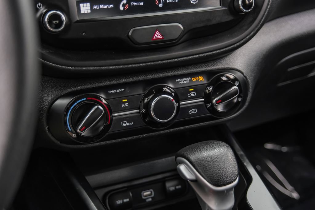 Used 2022 Kia Soul LX w/ Technology Package FWD image 28