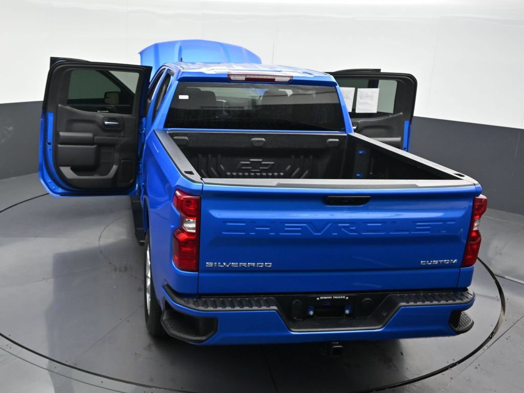 Used 2026 Chevrolet Silverado 1500 Custom RWD image 35