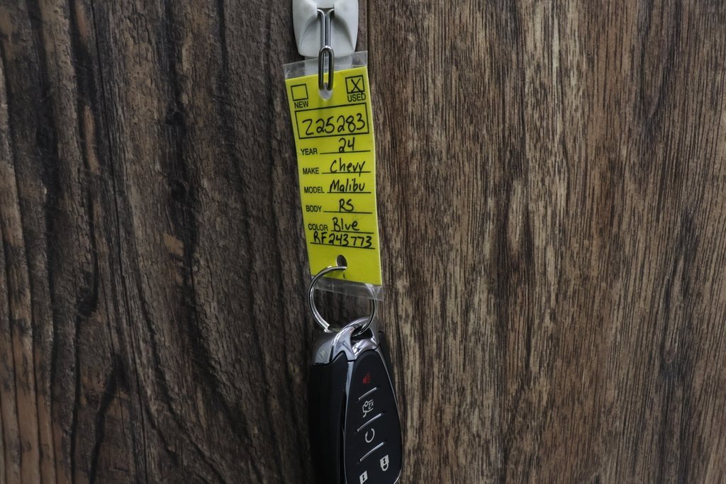 Used 2024 Chevrolet Malibu RS image 33