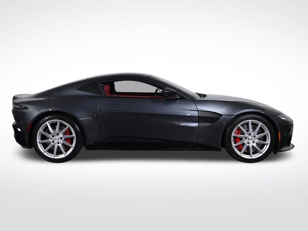 Used 2020 Aston Martin V8 Vantage Coupe image 6