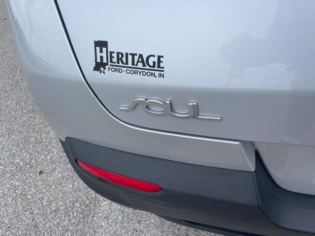 Used 2020 Kia Soul LX FWD image 9