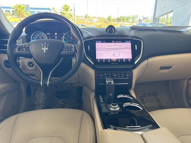 Used 2022 Maserati Ghibli Modena RWD image 13