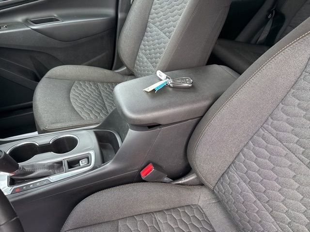 Used 2021 Chevrolet Equinox LT AWD/4WD image 28