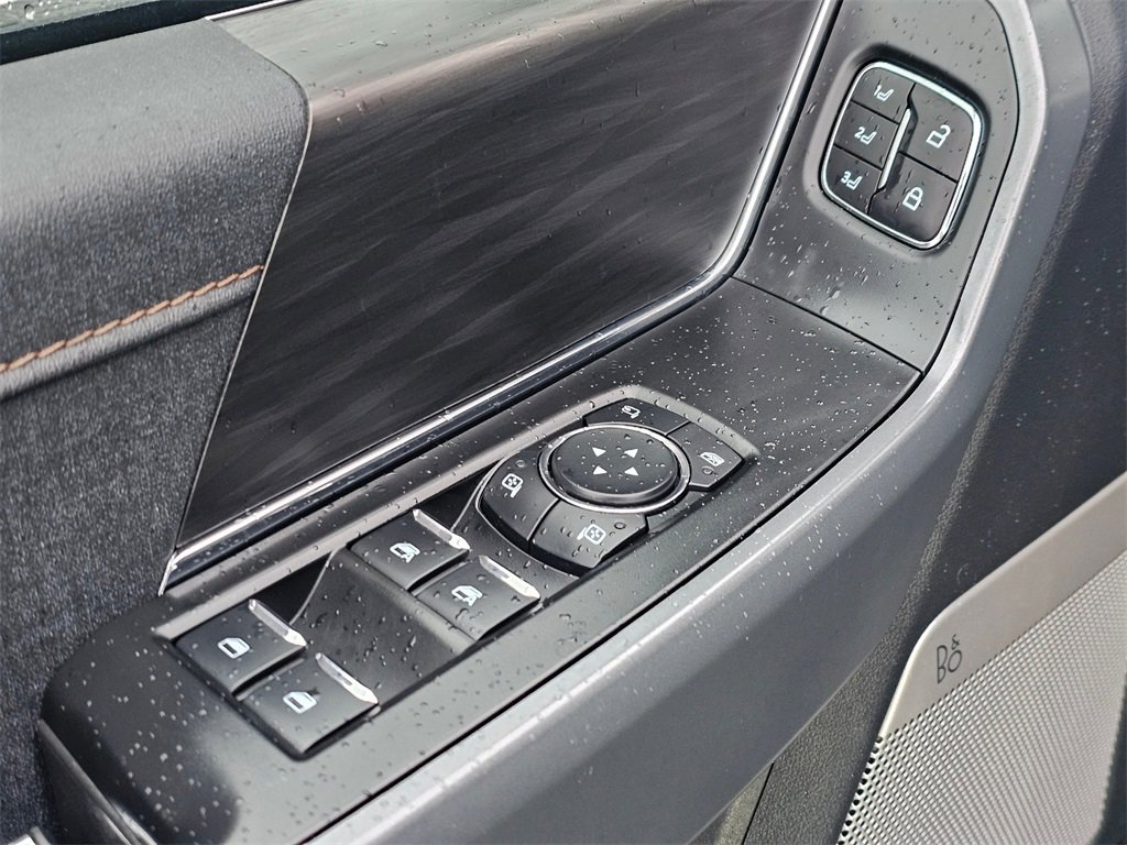 Used 2024 Ford F150 Lariat image 22