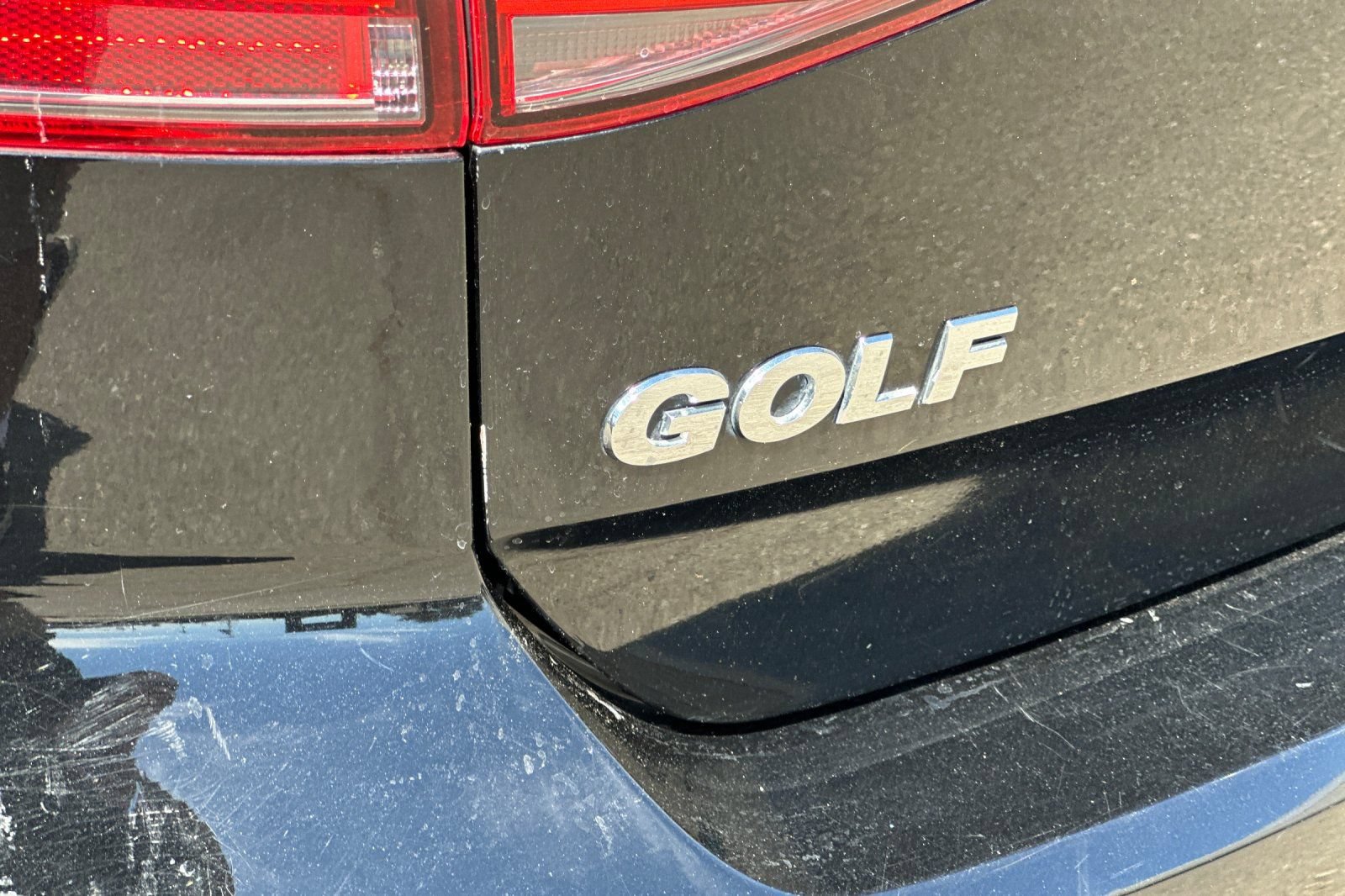 Used 2017 Volkswagen Golf S FWD image 25