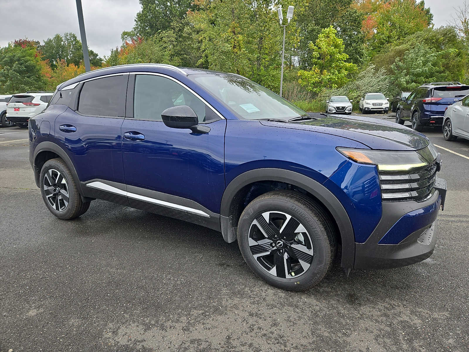 New 2027 Nissan Kicks SV AWD/4WD image 3