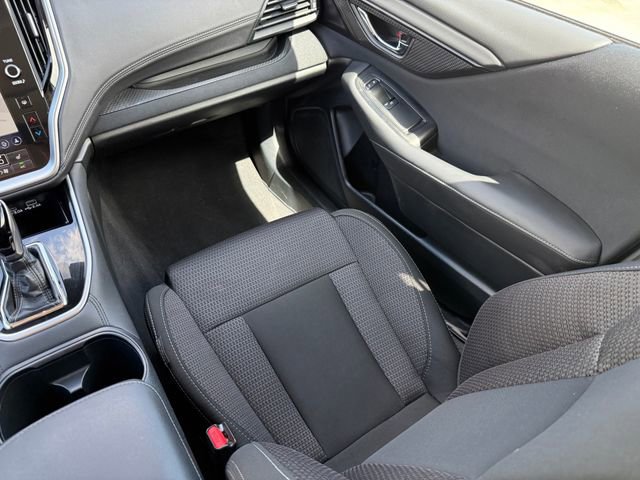 Used 2025 Subaru Outback Premium image 28