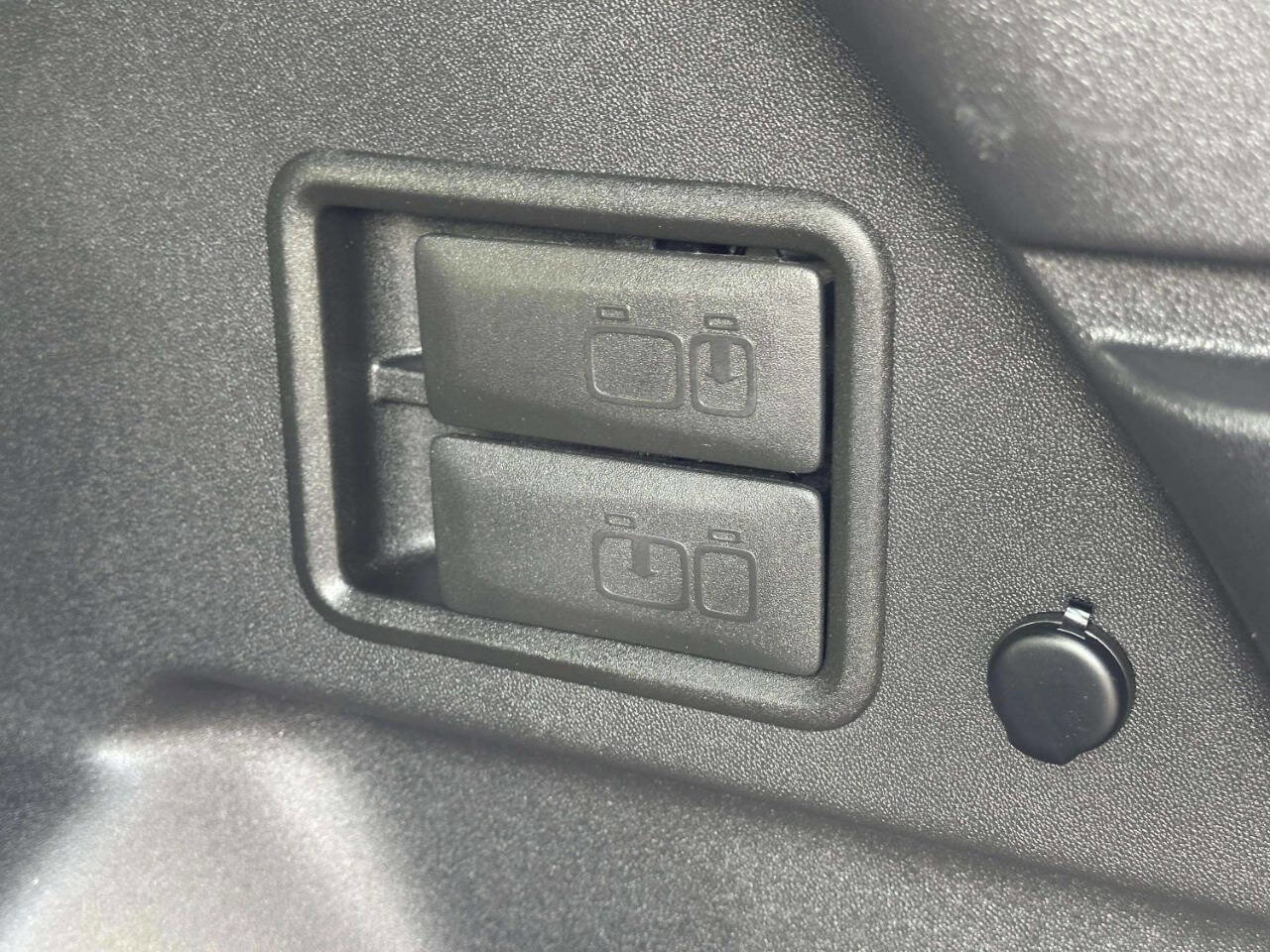 Used 2024 Chevrolet Equinox RS image 27