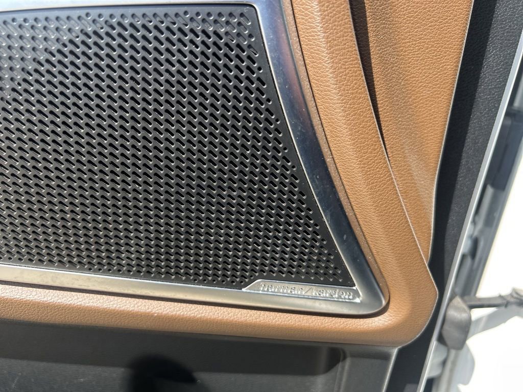 Certified 2020 Kia Telluride SX w/ SX Prestige Package image 22