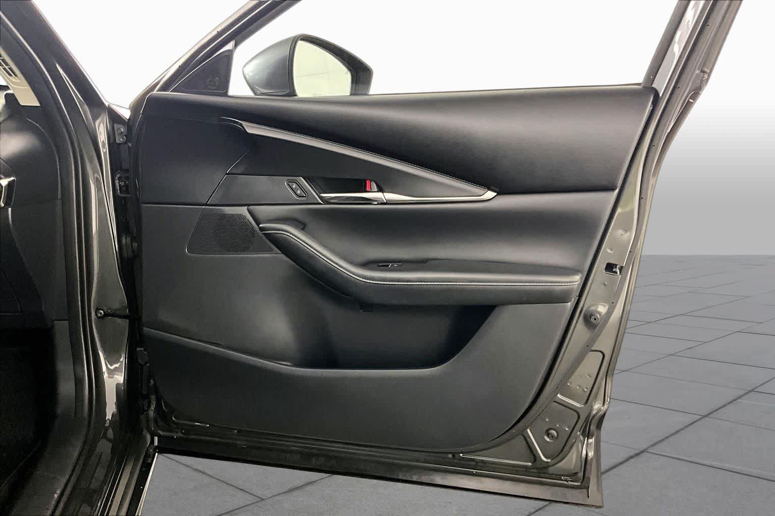Used 2021 MAZDA CX-30 FWD 2.5 S w/ Preferred Package image 21