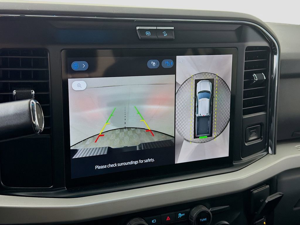 New 2026 Ford F250 XLT w/ XLT Premium Package image 16