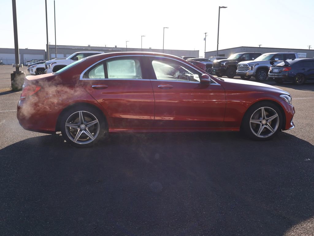 Used 2016 Mercedes-Benz C 300 4MATIC Sedan image 7
