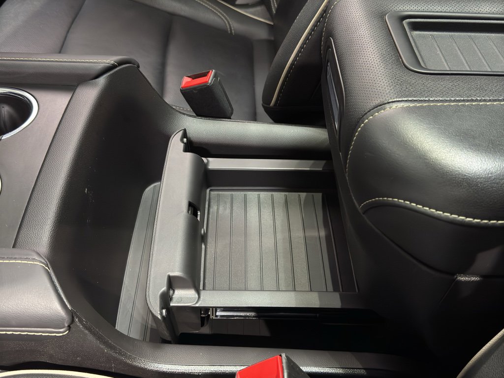 Used 2024 Chevrolet Suburban Premier image 35