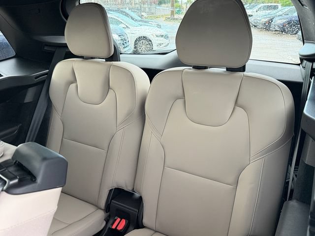 Certified 2026 Volvo XC90 B6 Plus w/ Protection Package Premier AWD/4WD image 12