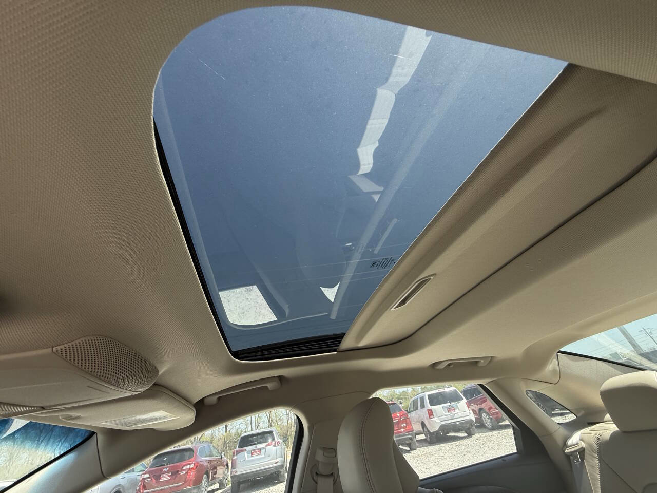 Used 2017 Lincoln MKZ Reserve FWD image 27