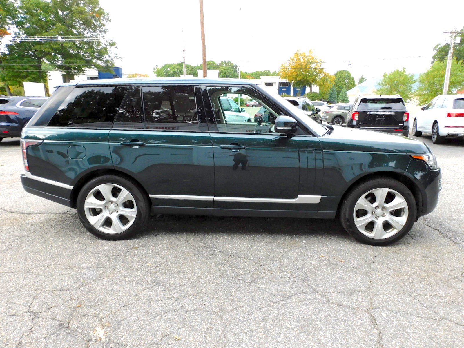Used 2016 Land Rover Range Rover HSE AWD/4WD image 6