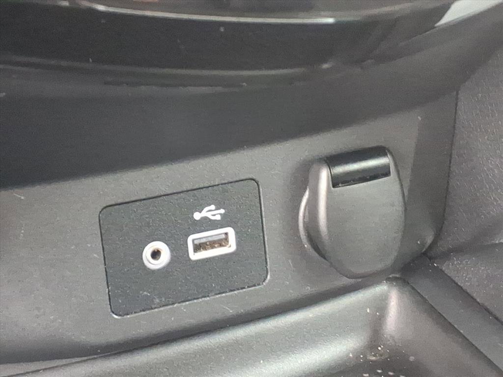 Used 2019 Nissan Rogue S w/ Special Edition Package image 11