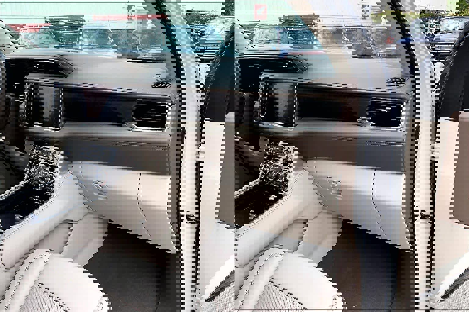 Used 2023 GMC Yukon Denali image 19