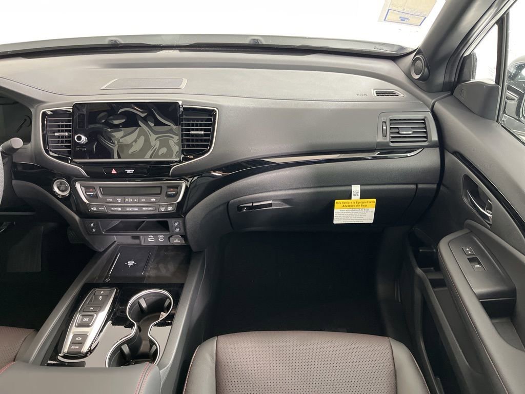 New 2026 Honda Ridgeline Black Edition image 17