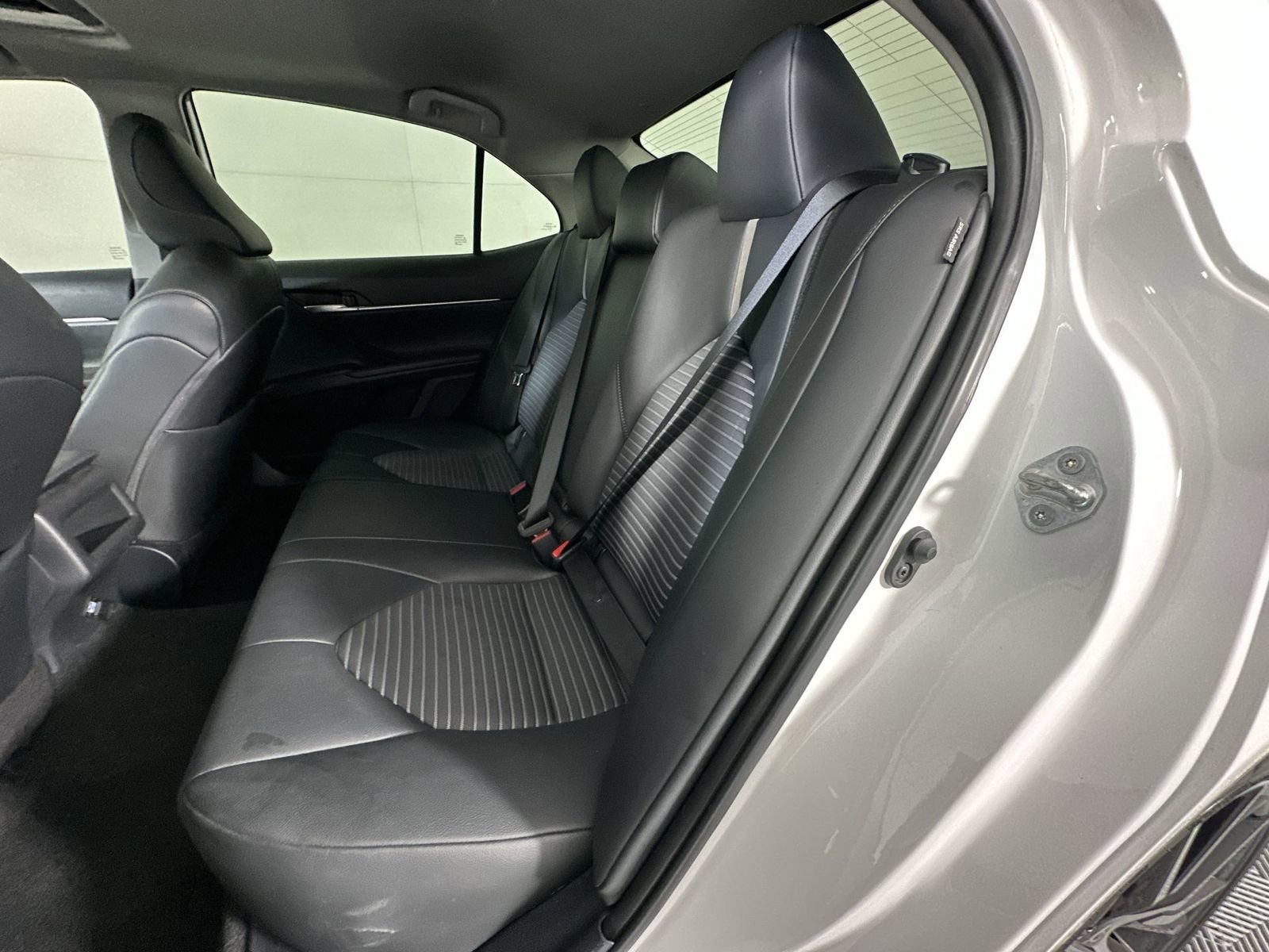 Used 2024 Toyota Camry SE w/ Convenience Package FWD image 23