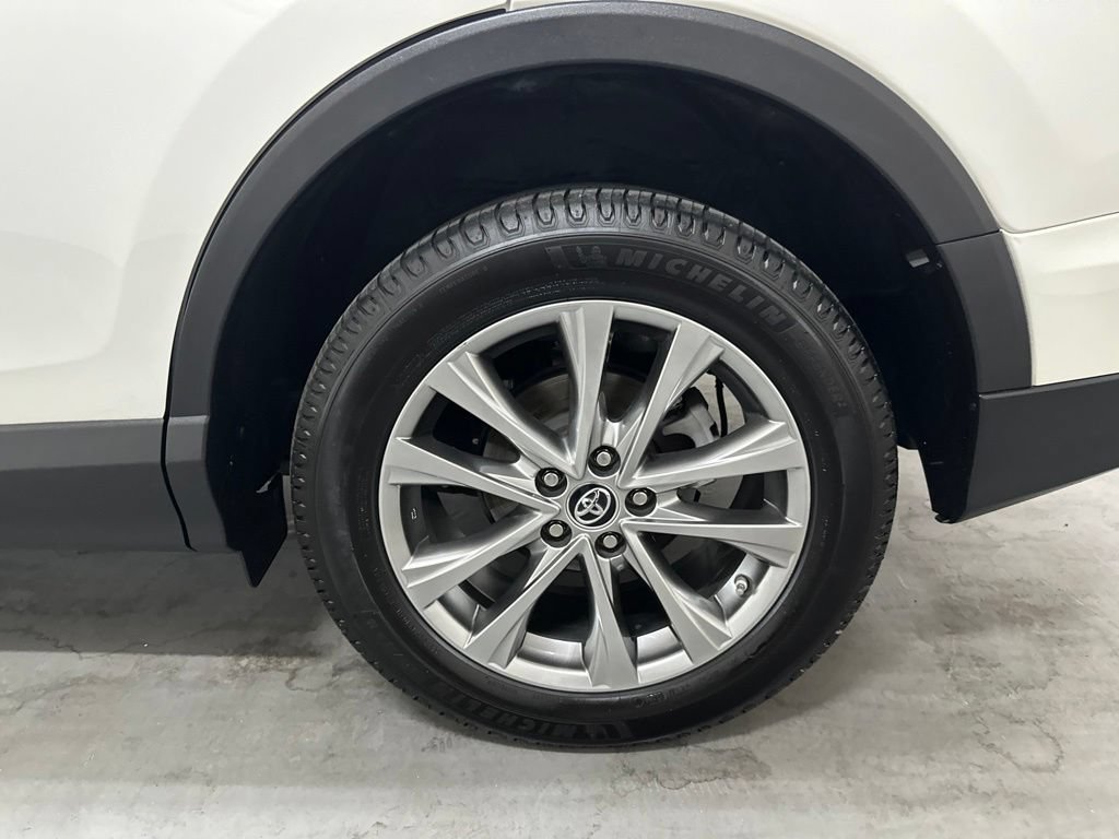 Used 2016 Toyota RAV4 Limited FWD image 64