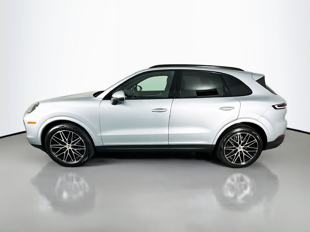 New 2026 Porsche Cayenne AWD/4WD image 2