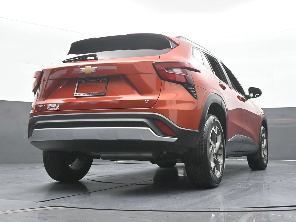 Used 2024 Chevrolet Trax LT w/ Driver Confidence Package FWD image 56