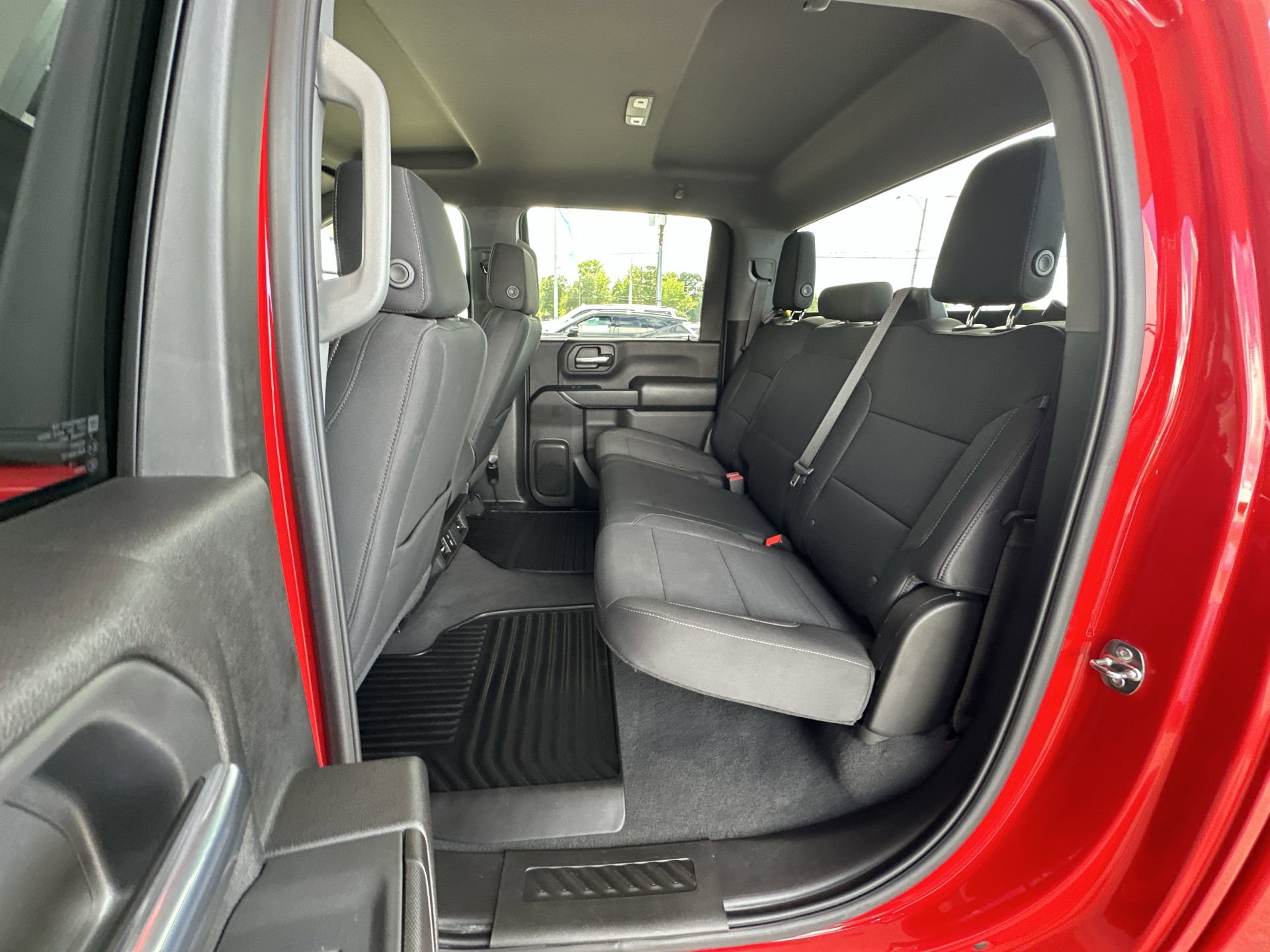 Used 2024 Chevrolet Silverado 2500 Custom w/ Custom Value Package AWD/4WD image 24