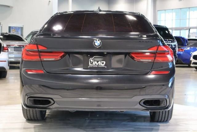 Used 2016 BMW 750i xDrive AWD/4WD image 7