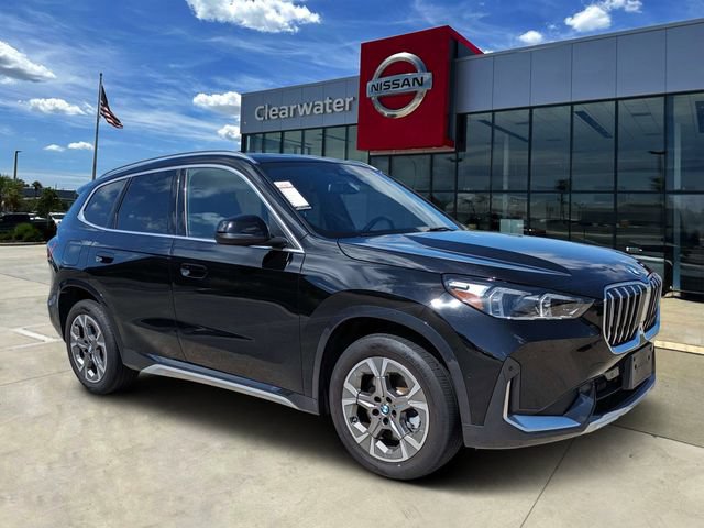 Used 2025 BMW X1 xDrive28i AWD/4WD image 1