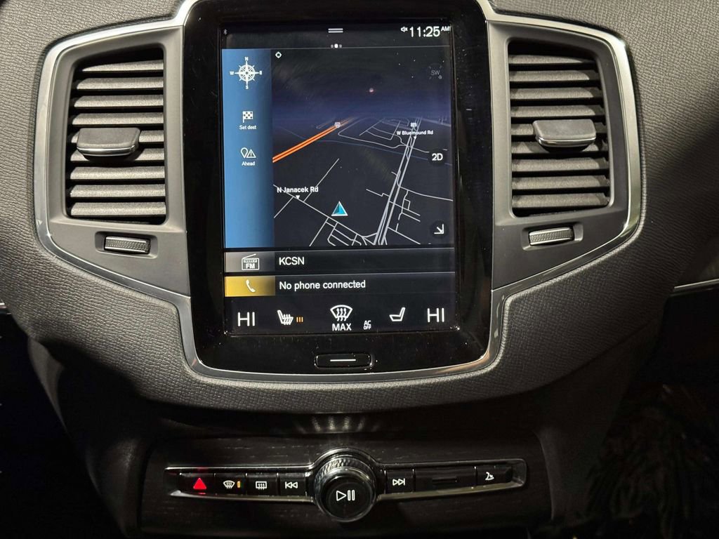 Used 2020 Volvo XC90 T6 Momentum w/ Protection Package image 6