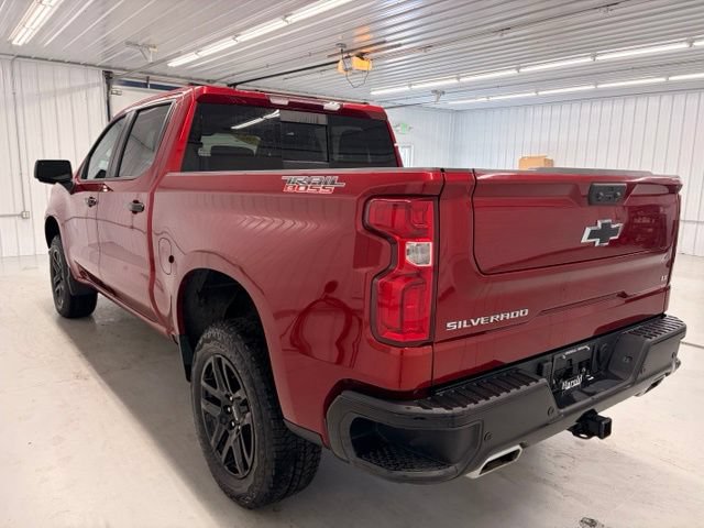 Used 2023 Chevrolet Silverado 1500 LT Trail Boss w/ Convenience Package II AWD/4WD image 4