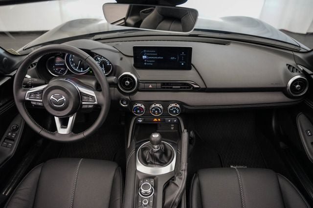 Used 2024 MAZDA MX-5 Miata RF Grand Touring w/ Weather Package RWD image 12
