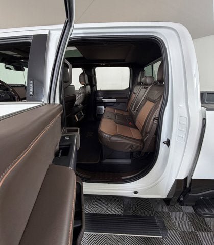 Used 2024 Ford F350 King Ranch w/ FX4 Off-Road Package AWD/4WD image 7