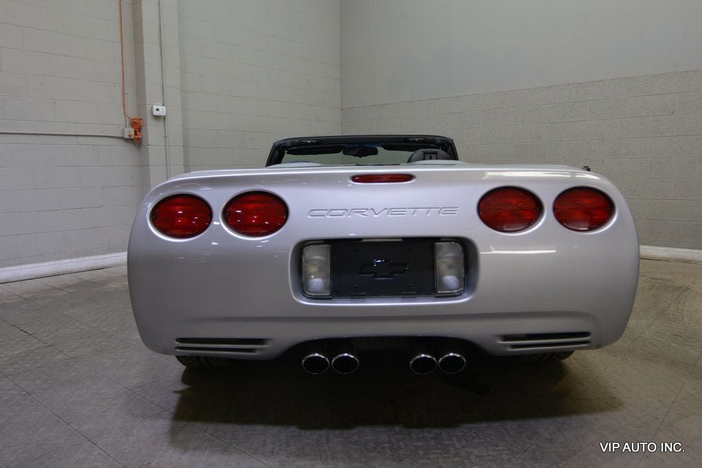 Used 2000 Chevrolet Corvette Convertible w/ Memory Pkg RWD image 5