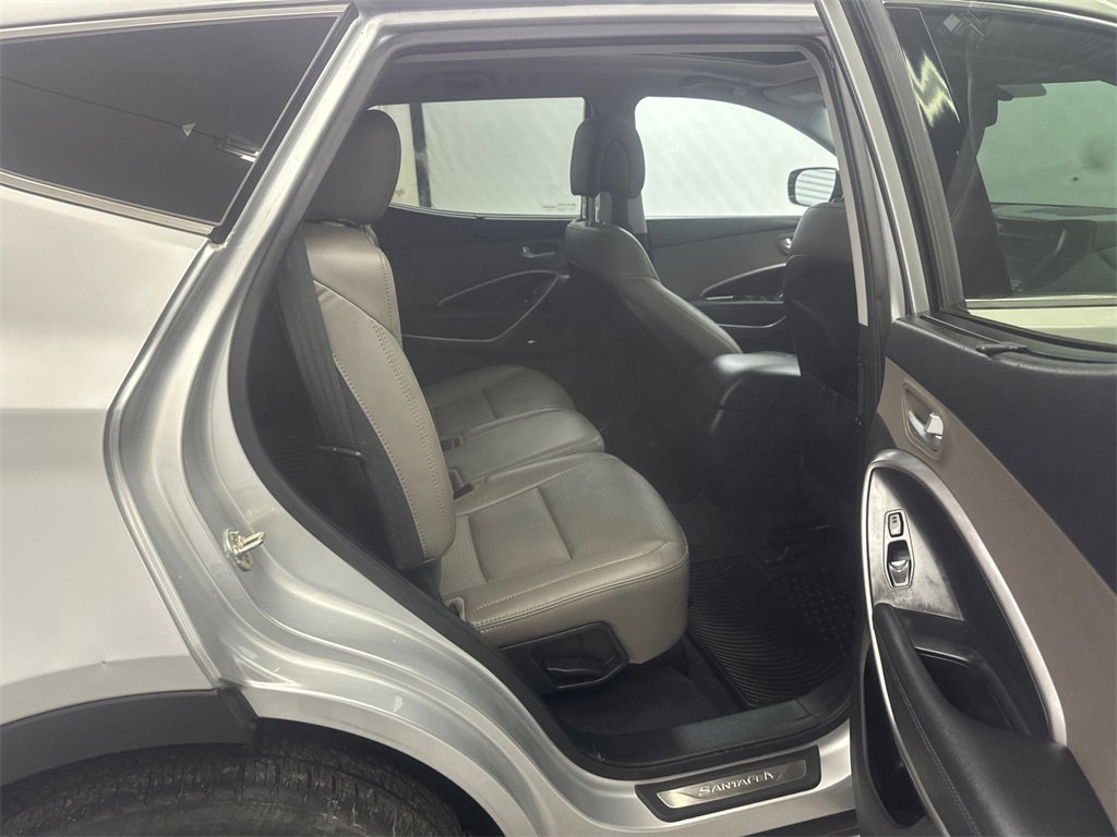 Used 2016 Hyundai Santa Fe Sport 2.0T w/ Option Group 05 image 17