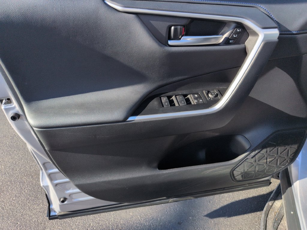 Certified 2023 Toyota RAV4 XSE AWD/4WD image 10