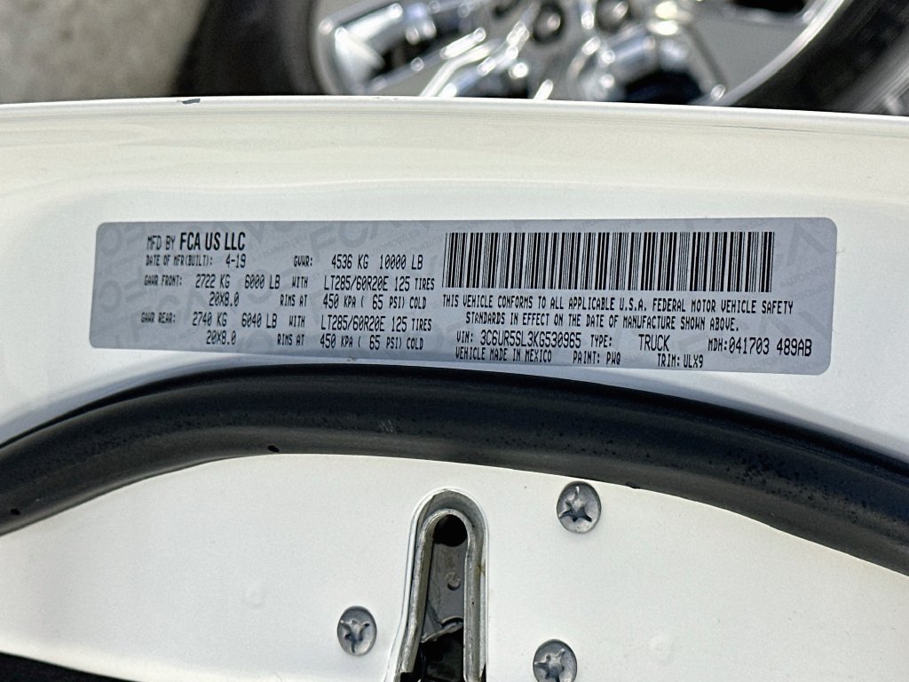 Used 2019 RAM 2500 Limited AWD/4WD image 36
